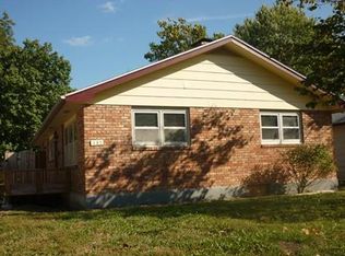 135 14th St, Osawatomie, KS 66064