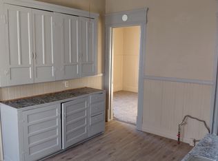 187 Bleecker St APT 2, Gloversville, NY 12078