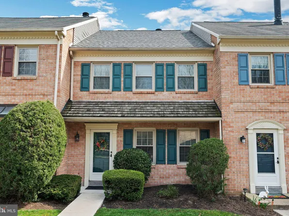 226 Washington Ct, Trappe, PA 19426