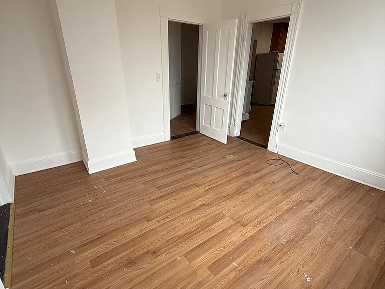 64 Irion St #3 — Photo 2