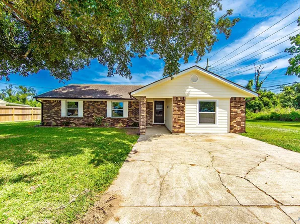 3728 Baker Dr, Houma, LA 70363