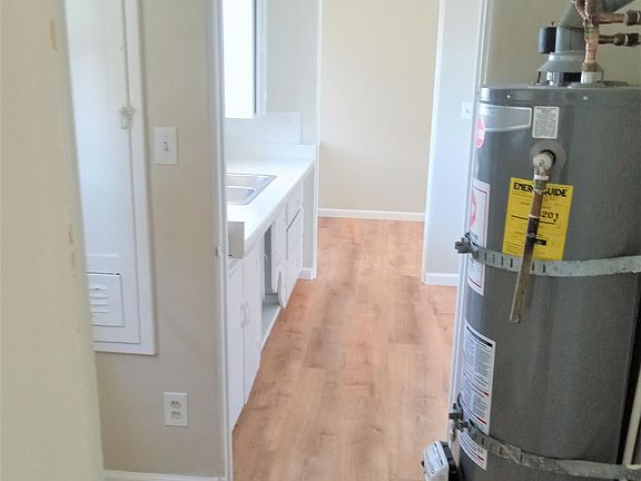 4th image of 3113.5 National Ave #3113.5