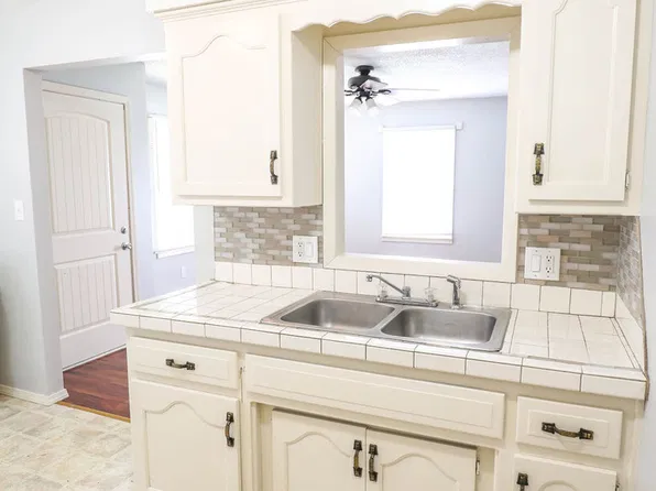 Campbell 907, 907 S Campbell Ave APT A, Springfield, MO 65806