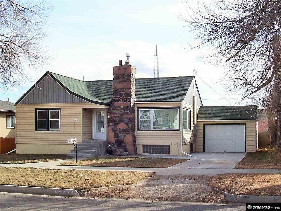 1st image of 637 Arapahoe St