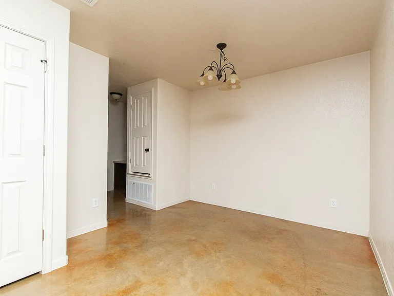 613 Kendra Dr #A — Photo 11