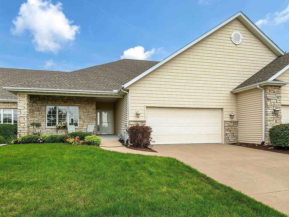 1st image of 4034 Woodfield Dr
