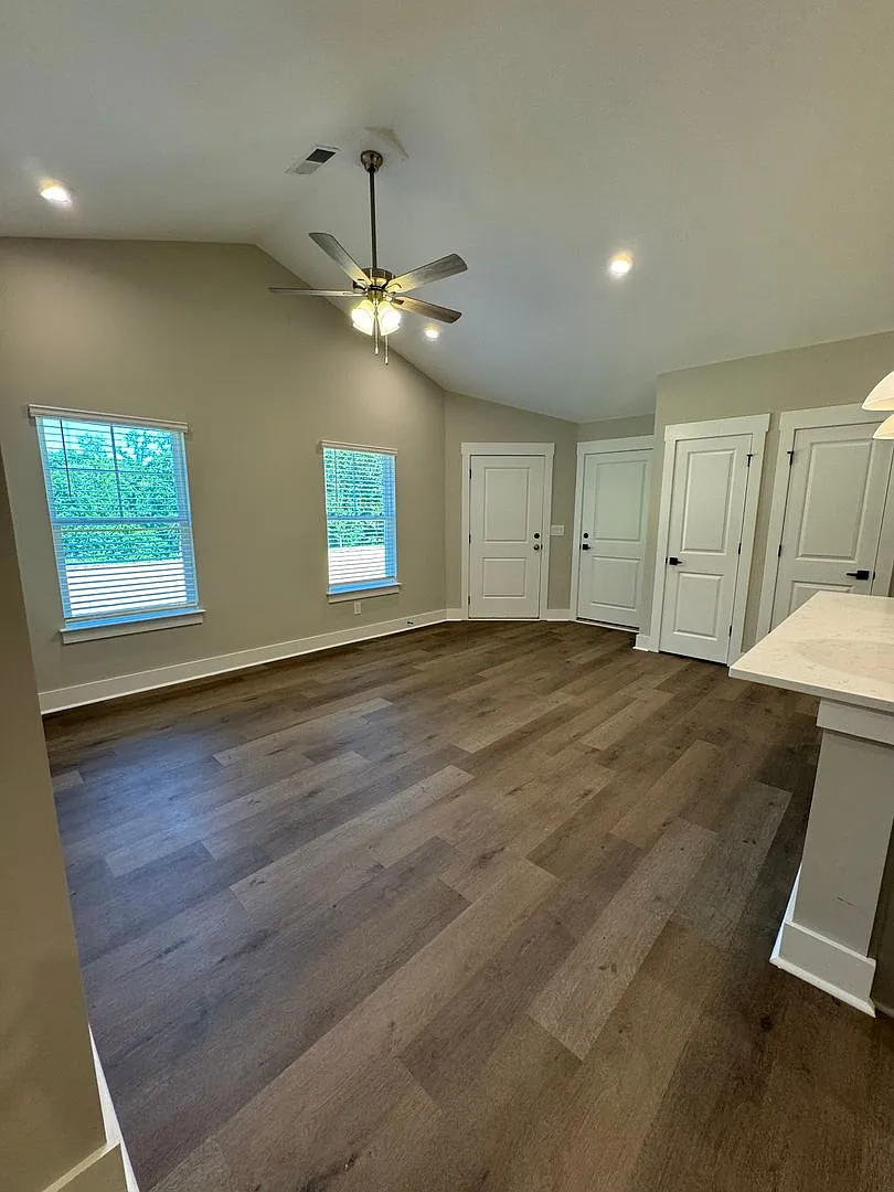 147 Brawley Villas Place — Photo 4