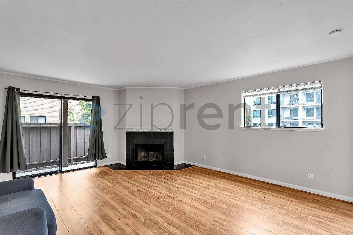 2 bed, 1248 sqft, $3,250 — Photo 3