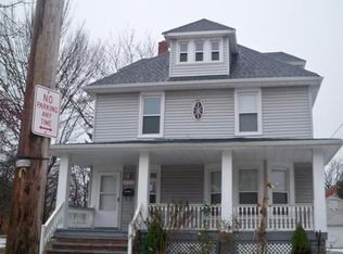 812 E 156th St, Cleveland, OH 44110