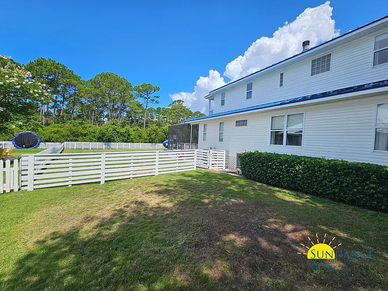 360 Tradewinds Dr — Photo 37
