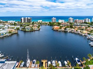 3351 Spanish Trl APT 212, Delray Beach, FL 33483
