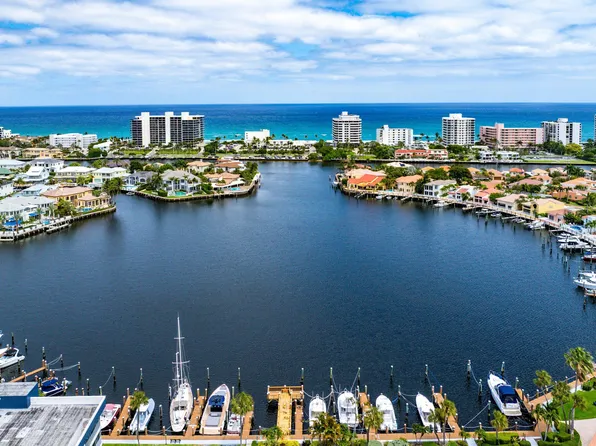 3351 Spanish Trl APT 212, Delray Beach, FL 33483