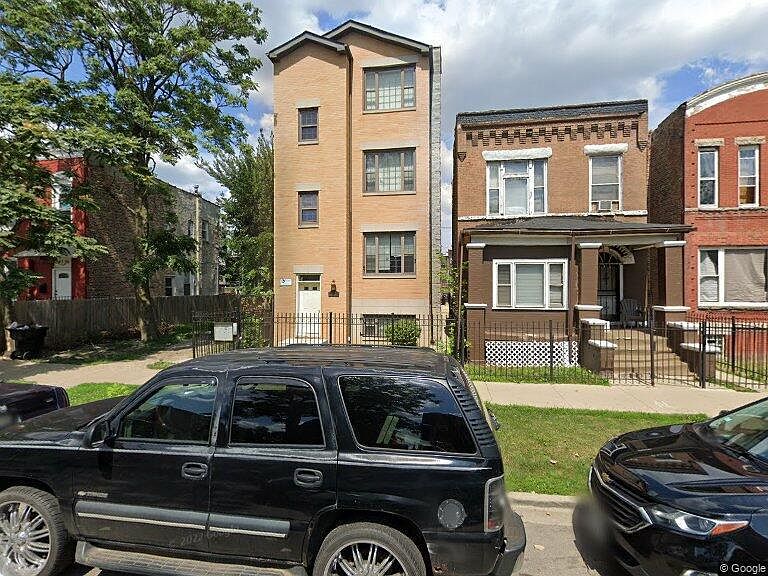 1st image of 4316 W Gladys Ave #3