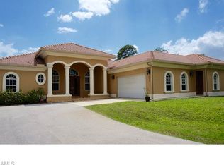 4020 20th Ave SE, Naples, FL 34117