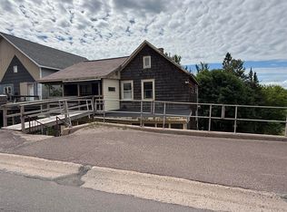 406 N Lincoln Dr, Hancock, MI 49930