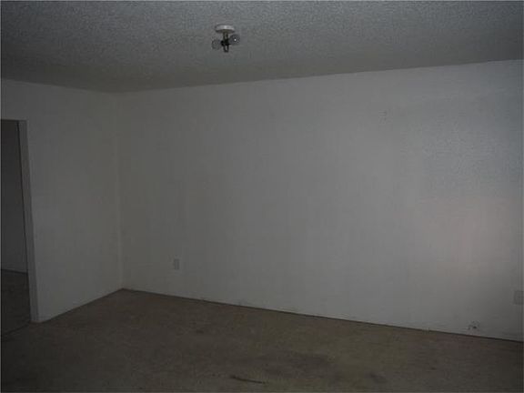 4th image of 3708 Red Cedar Ln