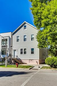 3858 N Whipple St, Chicago, IL, 60618