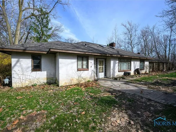 1243 N Genoa Clay Center Rd, Genoa, OH 43430