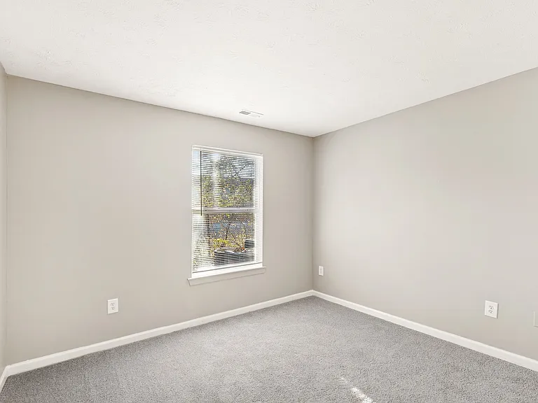 Waterfront Pointe — Photo 46