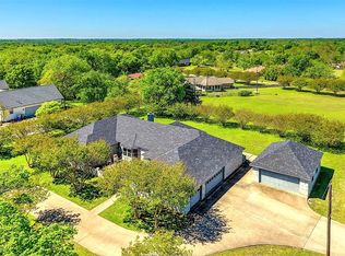 2608 Shady Oaks Ln, Sherman, TX 75092