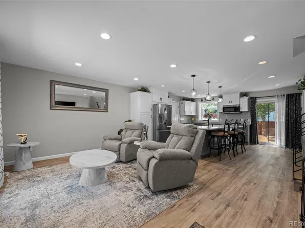 1131 S Lewiston Street, Aurora, CO 80017