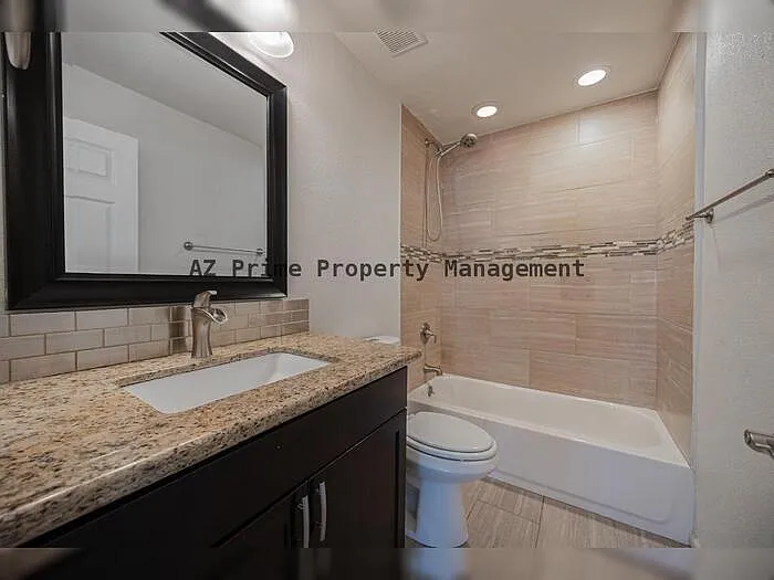 1332 E Whitton Ave — Photo 21