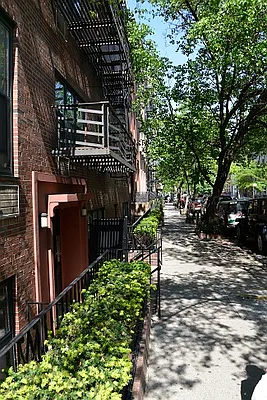 Sold by Owner | media 14