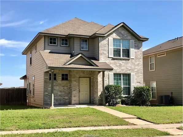 4107 McFarland Dr, College Station, TX 77845