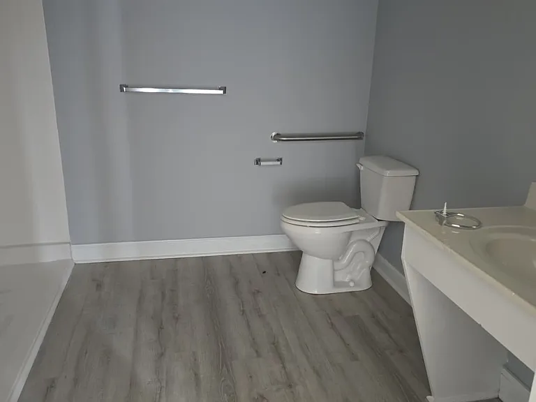 280 Liberty Dr #104 — Photo 8