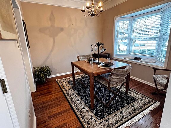 3rd image of 1309 Gray Hawk Rd APT E