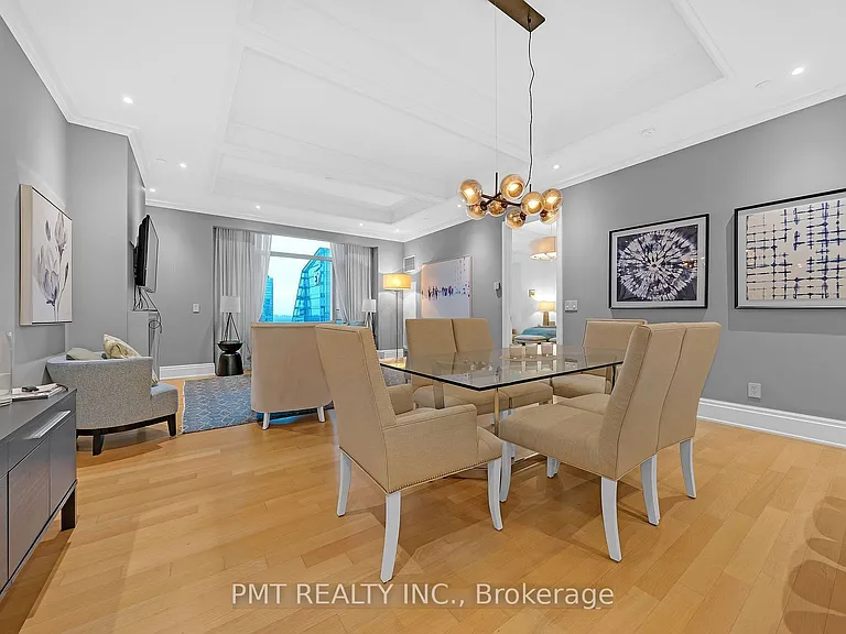311 Bay St #4106 — Photo 2