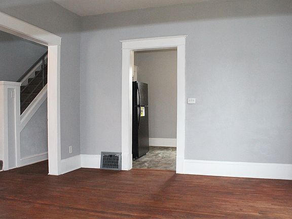 5th image of 1725 D Ave NE #1