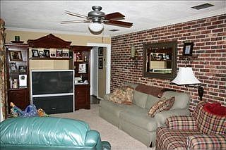 1st image of 4 Wilkes Cir
