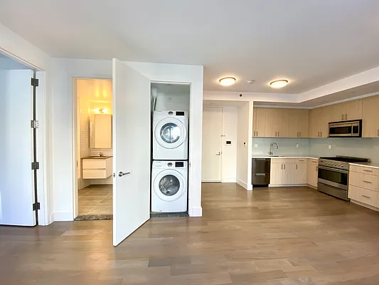 Rented by Compass | media 30