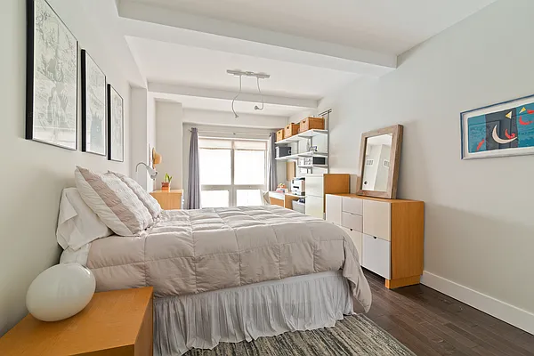 Sold by Compass | media 2