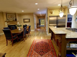 1437 W Blakey St, Springfield, MO 65810