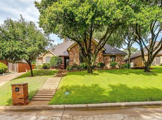 3201 Evan Dr, Hurst, TX 76054
