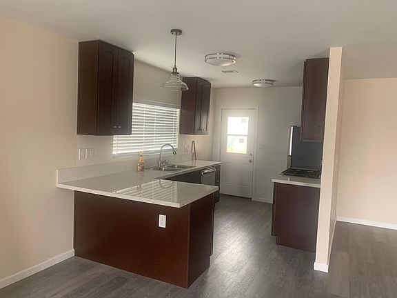 2nd image of 4270 42nd St