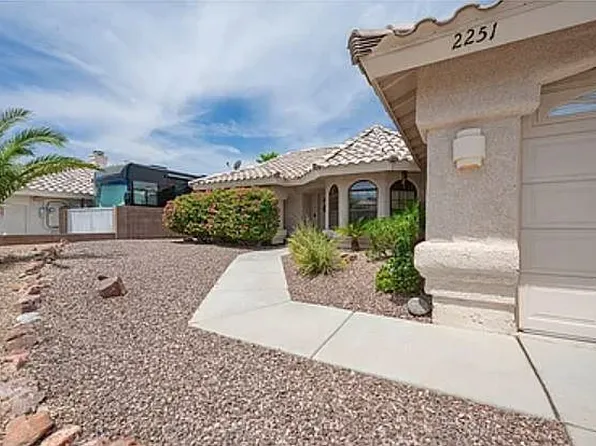 2251 Mountainside Dr, Bullhead City, AZ 86442