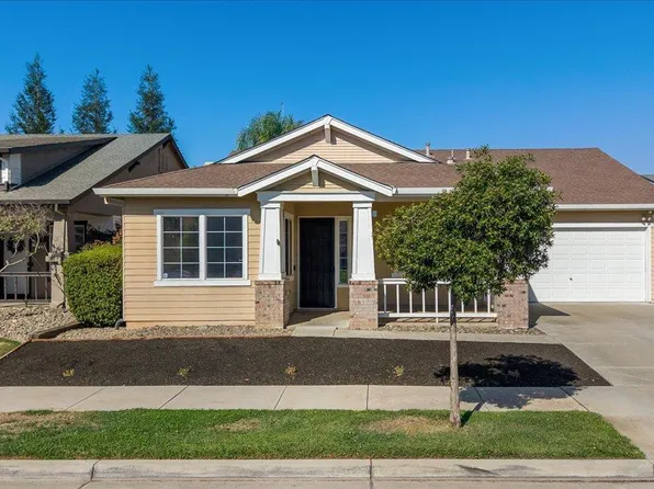 564 Old Bluff Ct, Oakdale, CA 95361
