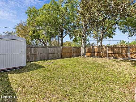 5th image of 4766 ULMER Street