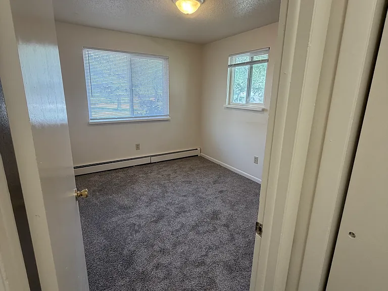 511 Charlotte St #1 — Photo 11