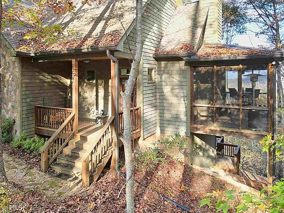 2nd image of 330 Chinkapin Dr