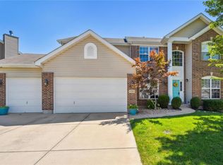 1232 Woodside Dr, Arnold, MO 63010