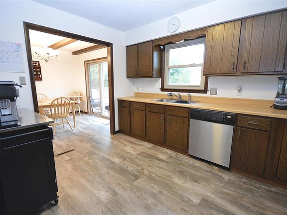 5th image of 600 Rockledge Dr