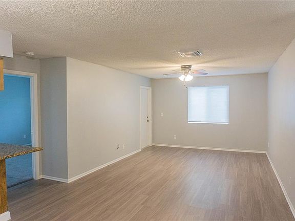 5th image of 616 Golden Raintree Pl #616