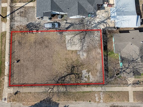 4th image of Burnet St