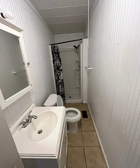 208 Harmon Rd #3 — Photo 8