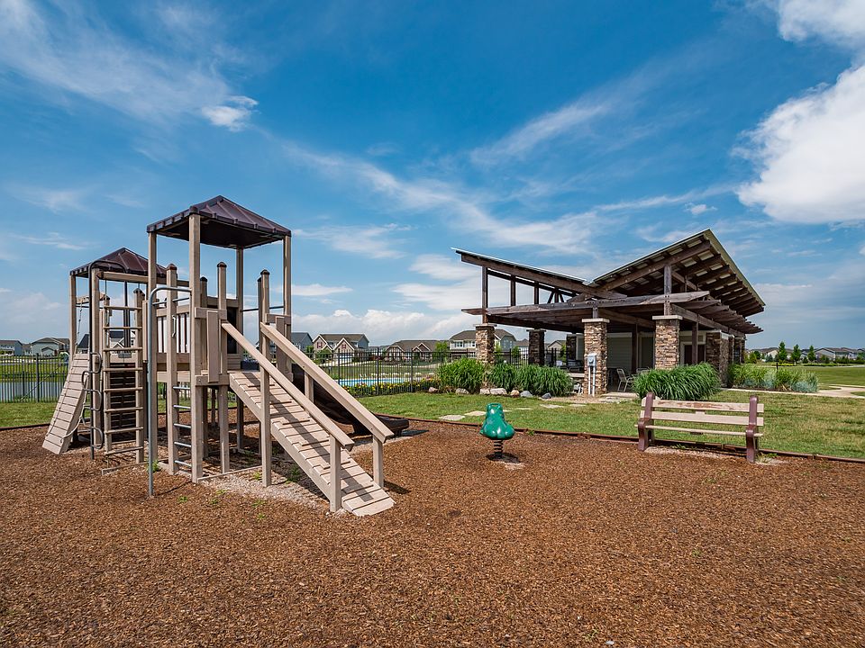 2nd image of 6439 Teakwood Way