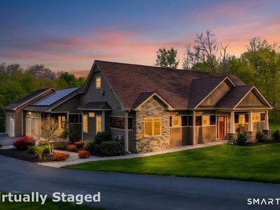 17 Decubellis Court, Putnam, CT, 06260